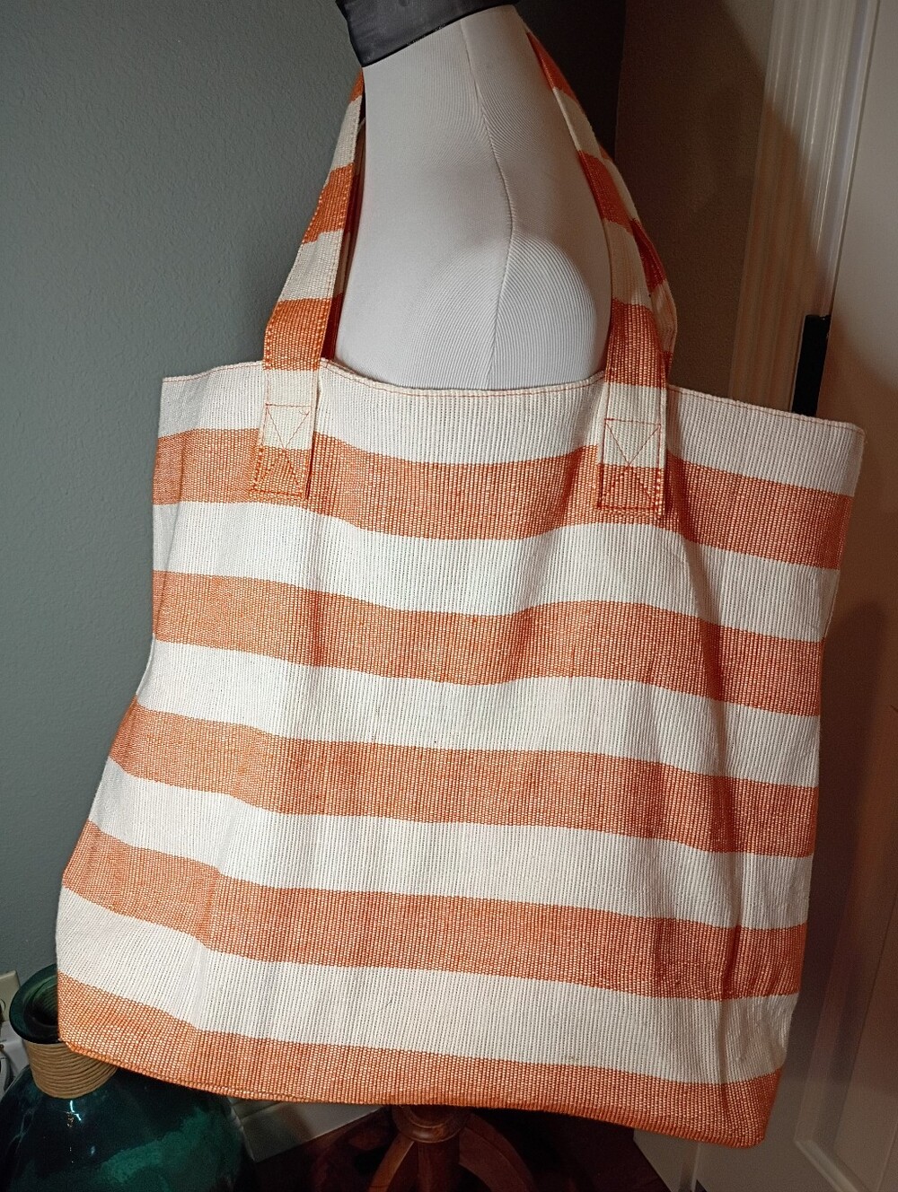 NWOT Charming Charlie Large Striped Orange and White Canvas Beach Tote Bag